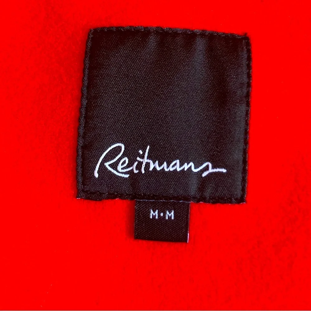 Fire-engine-RED Coat - Picture 6 of 6